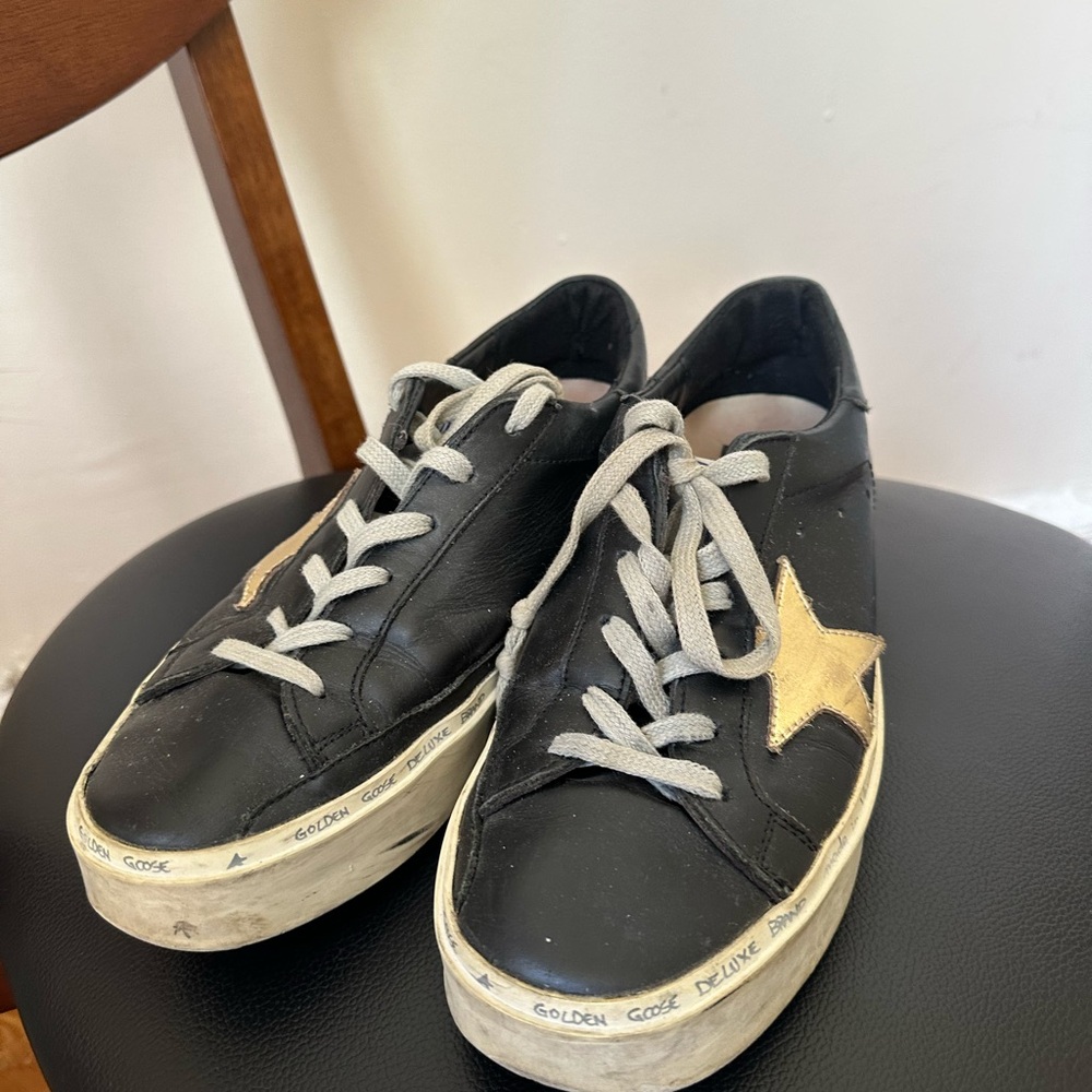 Golden Goose Hi Star Sneakers in Black/ Gold Star